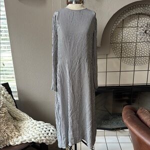 Something Navy striped dress long sleeve size xs